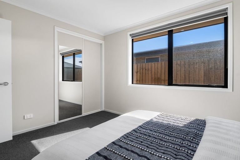 Photo of property in 22 Meyer Crescent, Halswell, Christchurch, 8025