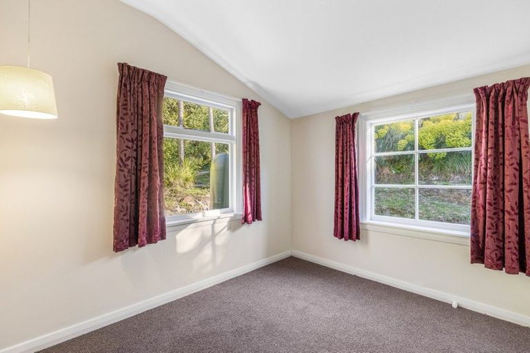 Photo of property in 65 Port Hills Road, Heathcote Valley, Christchurch, 8022