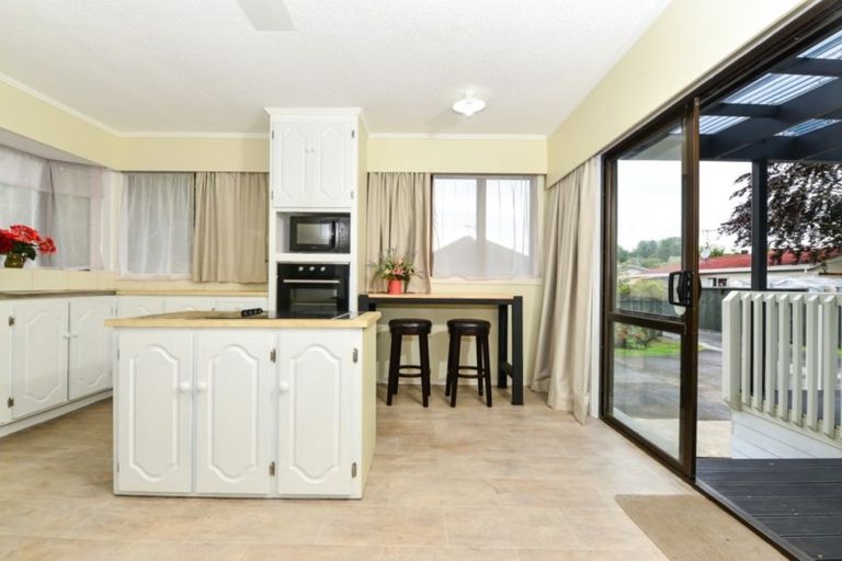 Photo of property in 9a Portal Crescent, Beerescourt, Hamilton, 3200