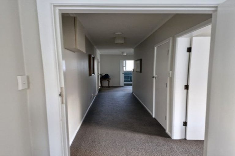 Photo of property in 1/21 Bloomfield Terrace, Hutt Central, Lower Hutt, 5010