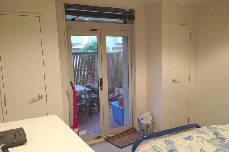 Photo of property in Marrakech Cafe, 82/305 Evans Bay Parade, Hataitai, Wellington, 6021