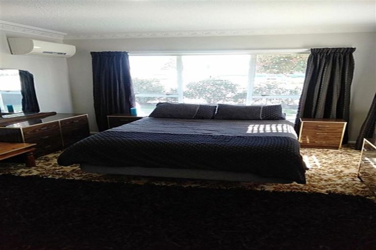 Photo of property in 695 Main South Road, Islington, Christchurch, 8042