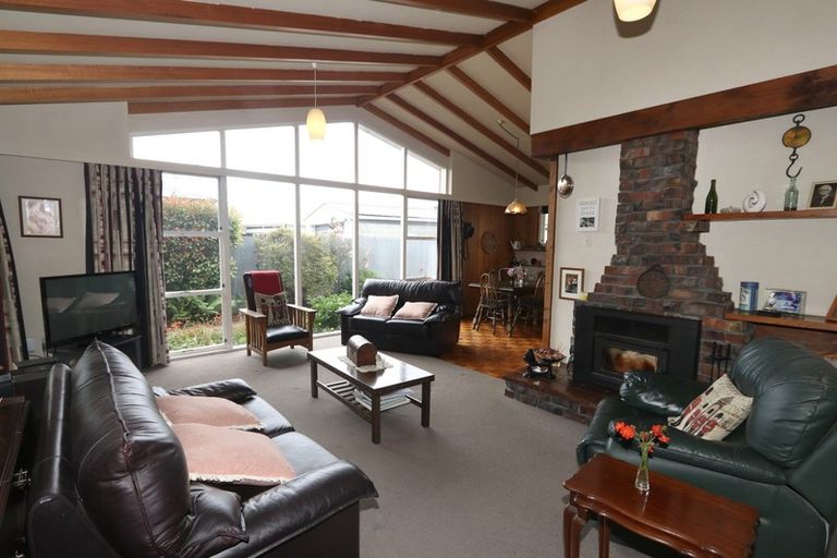 Photo of property in 43 Grove Street, Tinwald, Ashburton, 7700