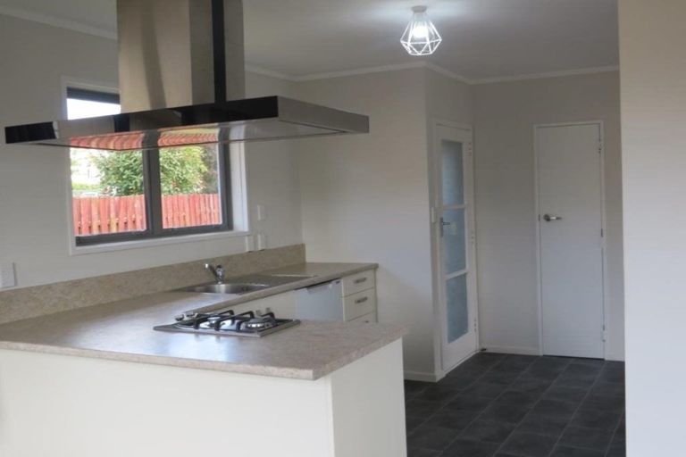 Photo of property in 68 Kennedy Drive, Levin, 5510