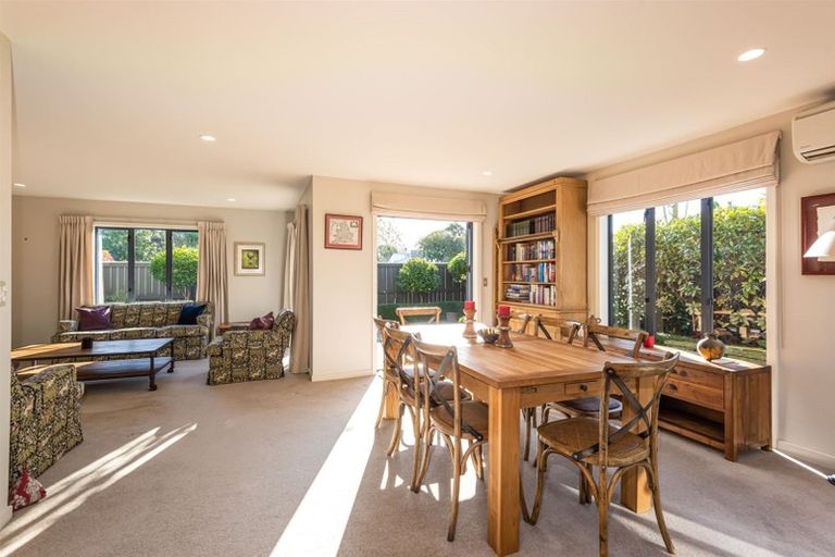 Photo of property in 24 Courtenay Street, St Albans, Christchurch, 8014