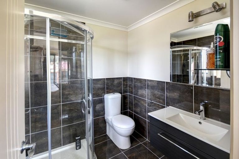 Photo of property in 6 Grandvista Drive, Green Island, Dunedin, 9018