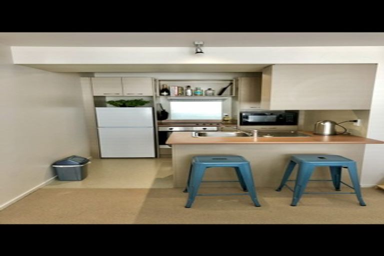 Photo of property in Dixon Towers, 19/115 Dixon Street, Te Aro, Wellington, 6011