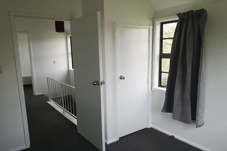 Photo of property in 2/85 Meadway, Sunnyhills, Auckland, 2010