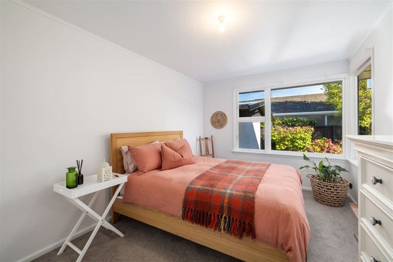 Photo of property in 32 Rossiter Avenue, Redwood, Christchurch, 8051