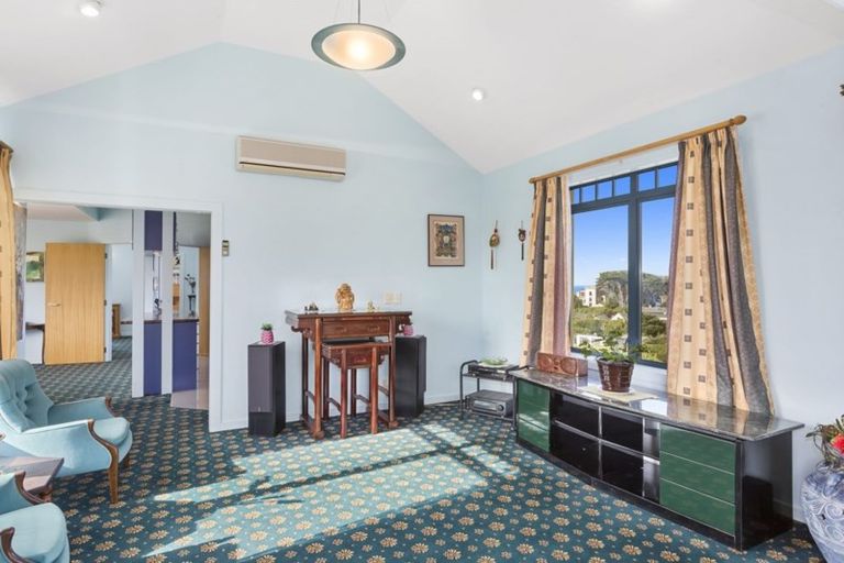 Photo of property in 6 Highgrove, Saint Clair, Dunedin, 9012