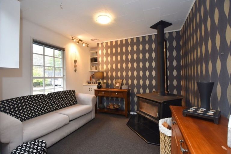 Photo of property in 83 Ruru Avenue, Otatara, Invercargill, 9879