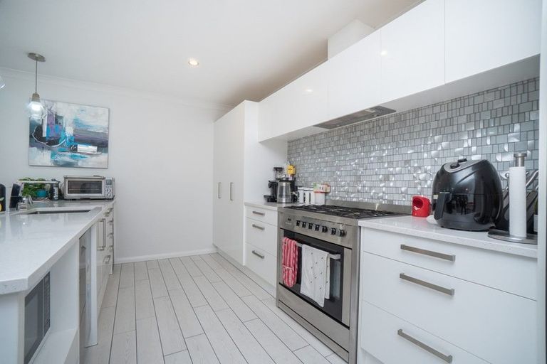 Photo of property in 127 Atawhai Road, Fitzherbert, Palmerston North, 4410