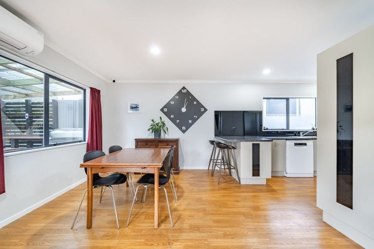 Photo of property in 5 Ashburn Road, Wainuiomata, Lower Hutt, 5014