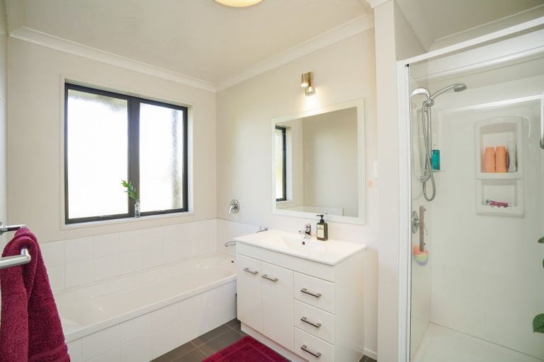 Photo of property in 180 Helena Road, Makarewa, Invercargill, 9876