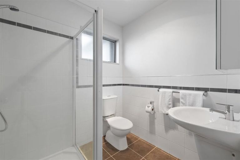 Photo of property in 2/88 Mathesons Road, Phillipstown, Christchurch, 8011