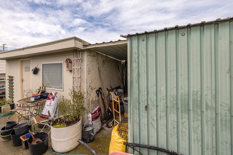 Photo of property in 32 Innes Street, Waimate, 7924