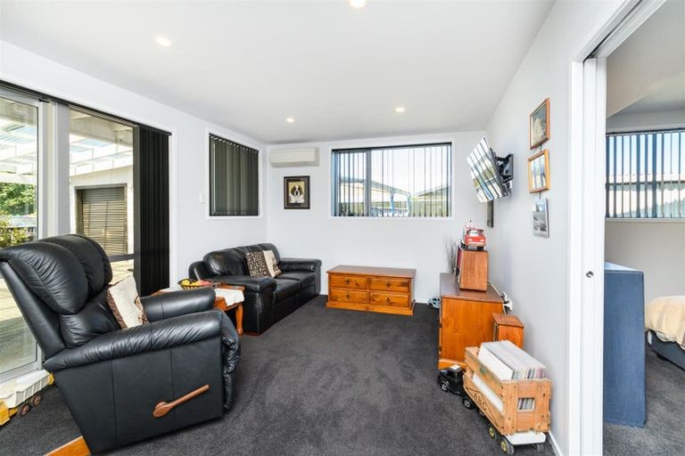 Photo of property in 20 Grey Street, Marton, 4710