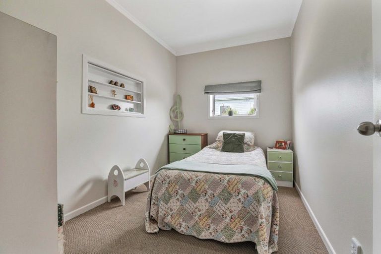 Photo of property in 5 Pembroke Road, Pembroke, Stratford, 4332