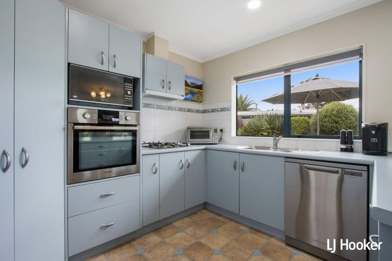 Photo of property in 98 Koutunui Road, Athenree, Katikati, 3177