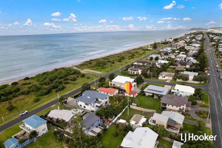 Photo of property in 183a Seaforth Road, Waihi Beach, 3611
