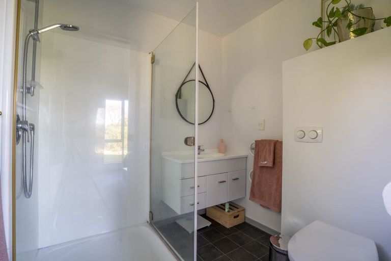 Photo of property in 7 Padstow Place, Camborne, Porirua, 5026