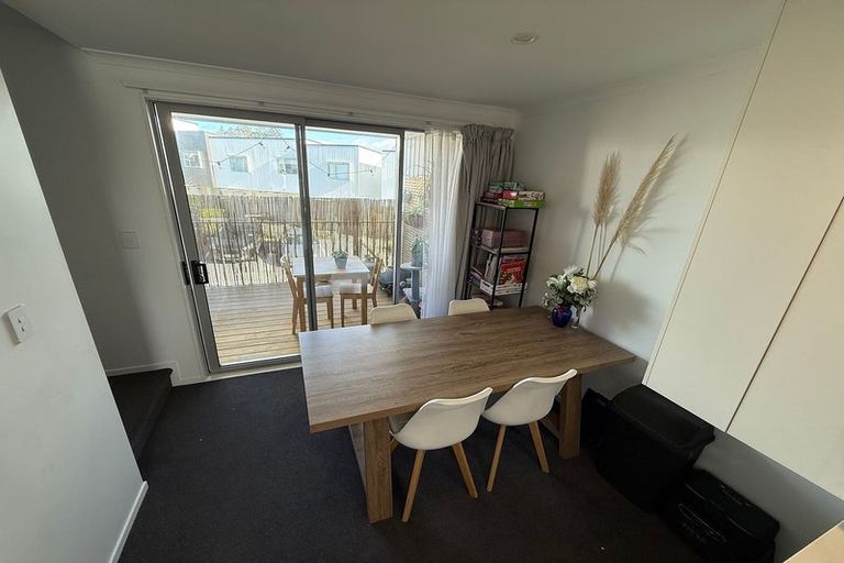 Photo of property in 3 Ngae Place, Mangere East, Auckland, 2024