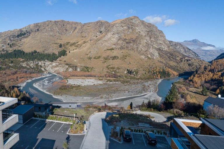 Photo of property in 7 Powder Terrace, Arthurs Point, Queenstown, 9371