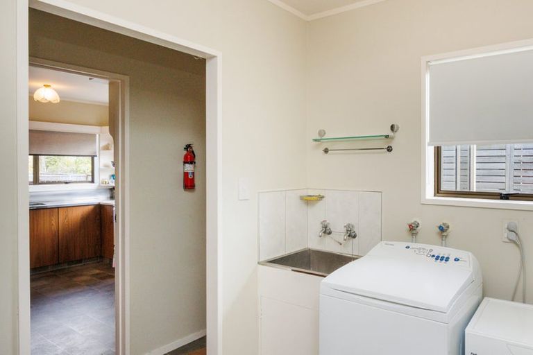 Photo of property in 59 Waterloo Crescent, Hokowhitu, Palmerston North, 4410