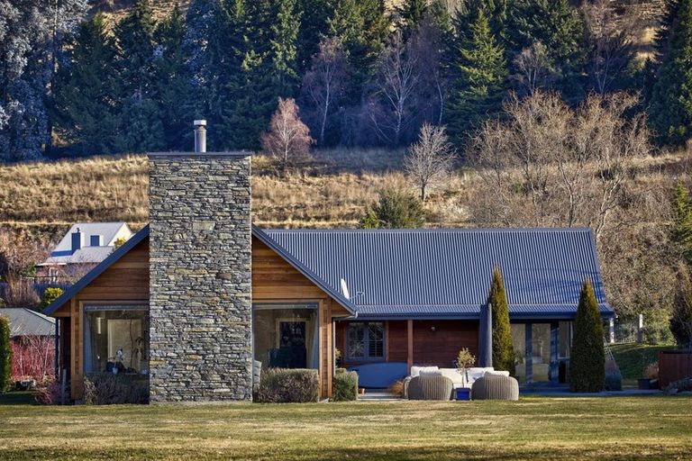 Photo of property in 20 Wellswood Way, Lower Shotover, Queenstown, 9371