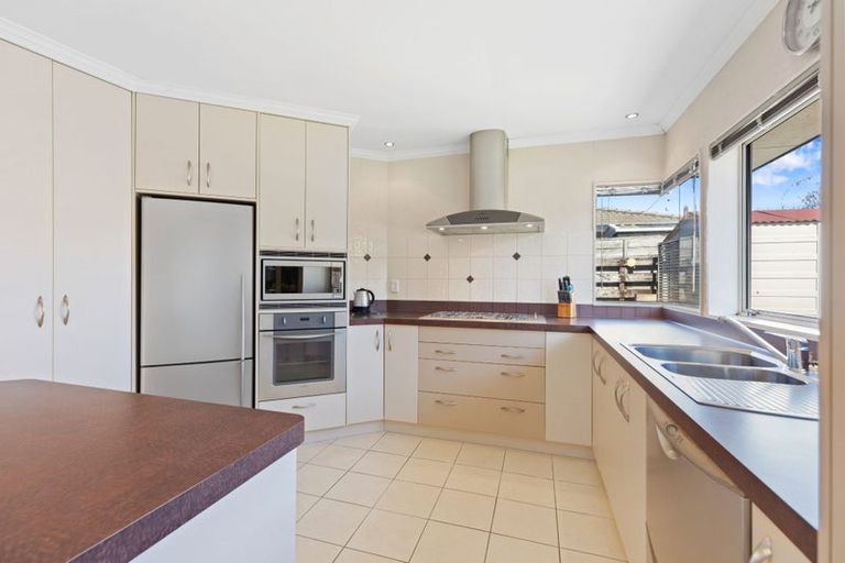 Photo of property in 48 Bayfair Drive, Mount Maunganui, 3116