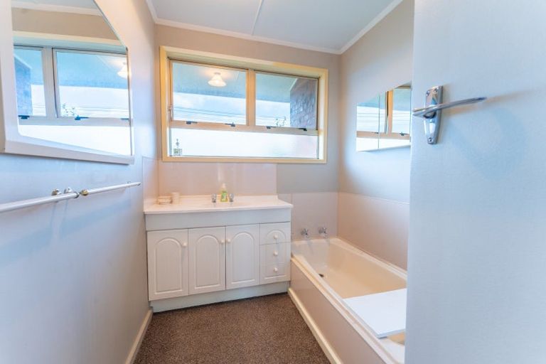 Photo of property in 1 Balmoral Street, Marchwiel, Timaru, 7910