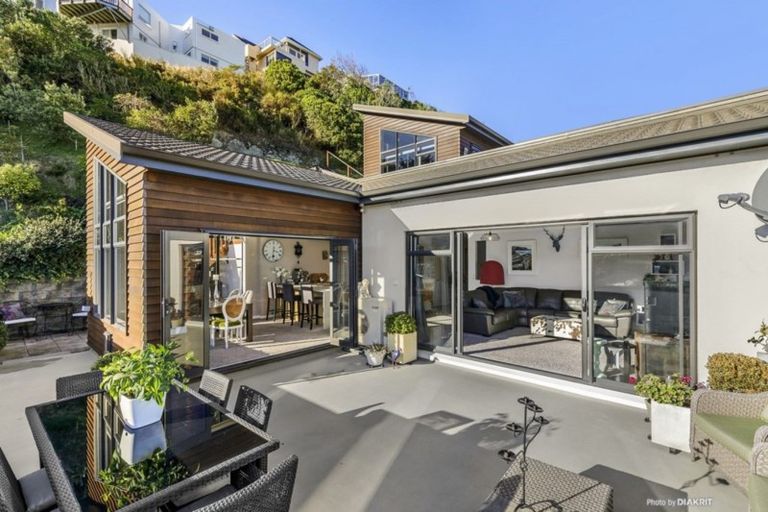 Photo of property in 5b Mace Street, Island Bay, Wellington, 6023