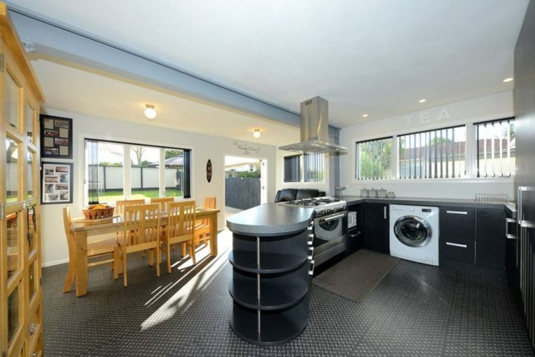 Photo of property in 116 Richardson Terrace, Woolston, Christchurch, 8023