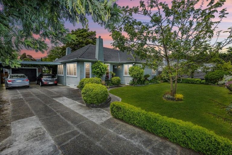 Photo of property in 8 Henry Street, Ebdentown, Upper Hutt, 5018