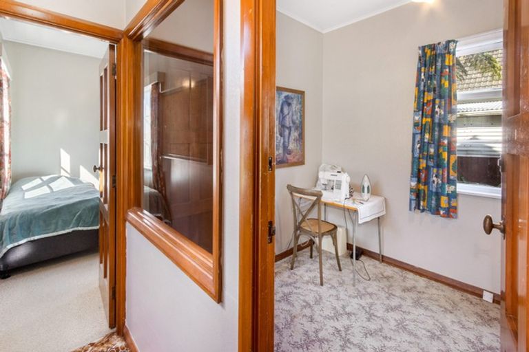 Photo of property in 82 Latham Street, Marewa, Napier, 4110