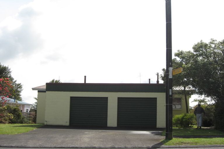 Photo of property in 62 Kelly Street, Inglewood, 4330