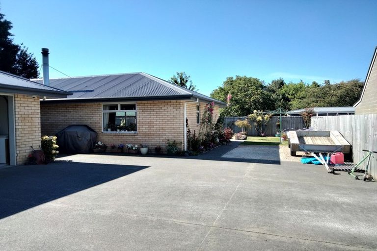 Photo of property in 8 Russell Street, Darfield, 7510