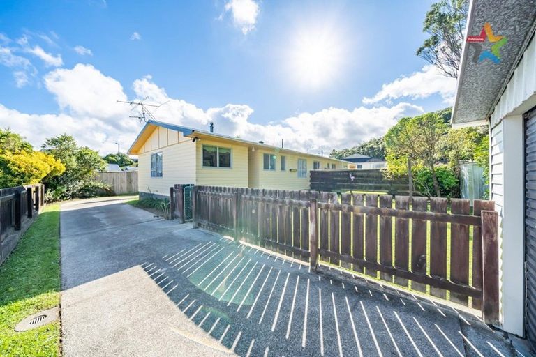 Photo of property in 178b Major Drive, Kelson, Lower Hutt, 5010