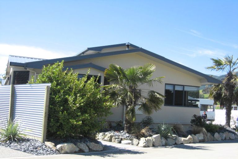 Photo of property in 9 Lucy Murcott Place, Stoke, Nelson, 7011