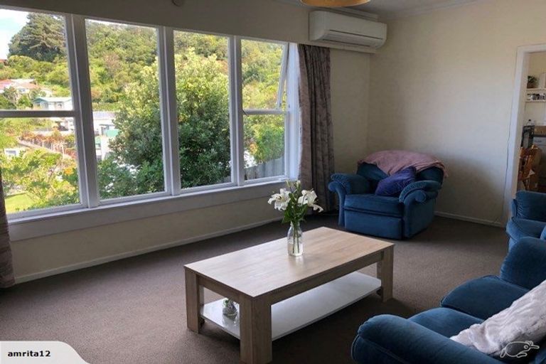 Photo of property in 126 Eden Street, Island Bay, Wellington, 6023