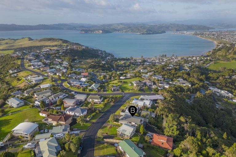 Photo of property in 8 Rimu Street, Whitianga, 3510