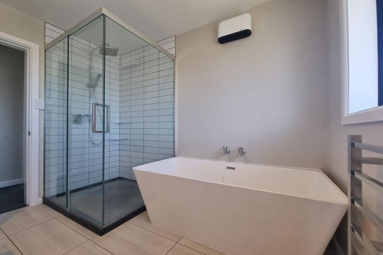 Photo of property in 443 Marine Parade, South New Brighton, Christchurch, 8062