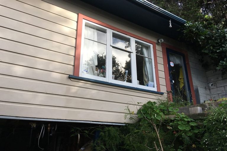 Photo of property in 104 Ohiro Road, Brooklyn, Wellington, 6021