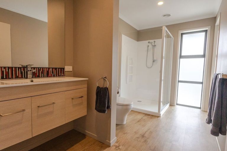 Photo of property in 8 Pukaki Avenue, Ngahere, 7872