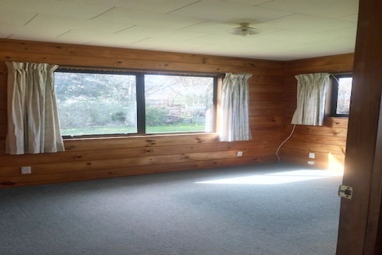 Photo of property in 24 Fisher Place, Carterton, 5713