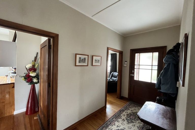 Photo of property in 23 Bell Road, Waiwhetu, Lower Hutt, 5010