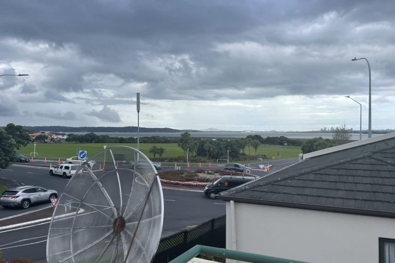 Photo of property in 459 Old Te Atatu Road, Te Atatu Peninsula, Auckland, 0610