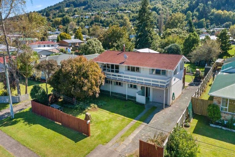 Photo of property in 33 Bell Road, Western Heights, Rotorua, 3015