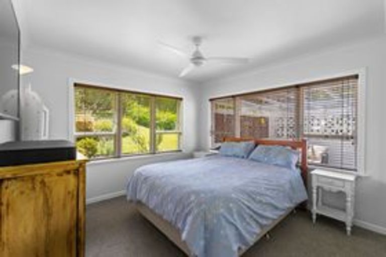 Photo of property in 319 Don Buck Road, Massey, Auckland, 0614