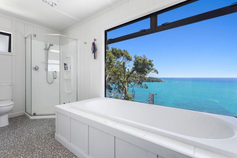 Photo of property in 8377 State Highway 35, Whanarua Bay, Te Kaha, 3199